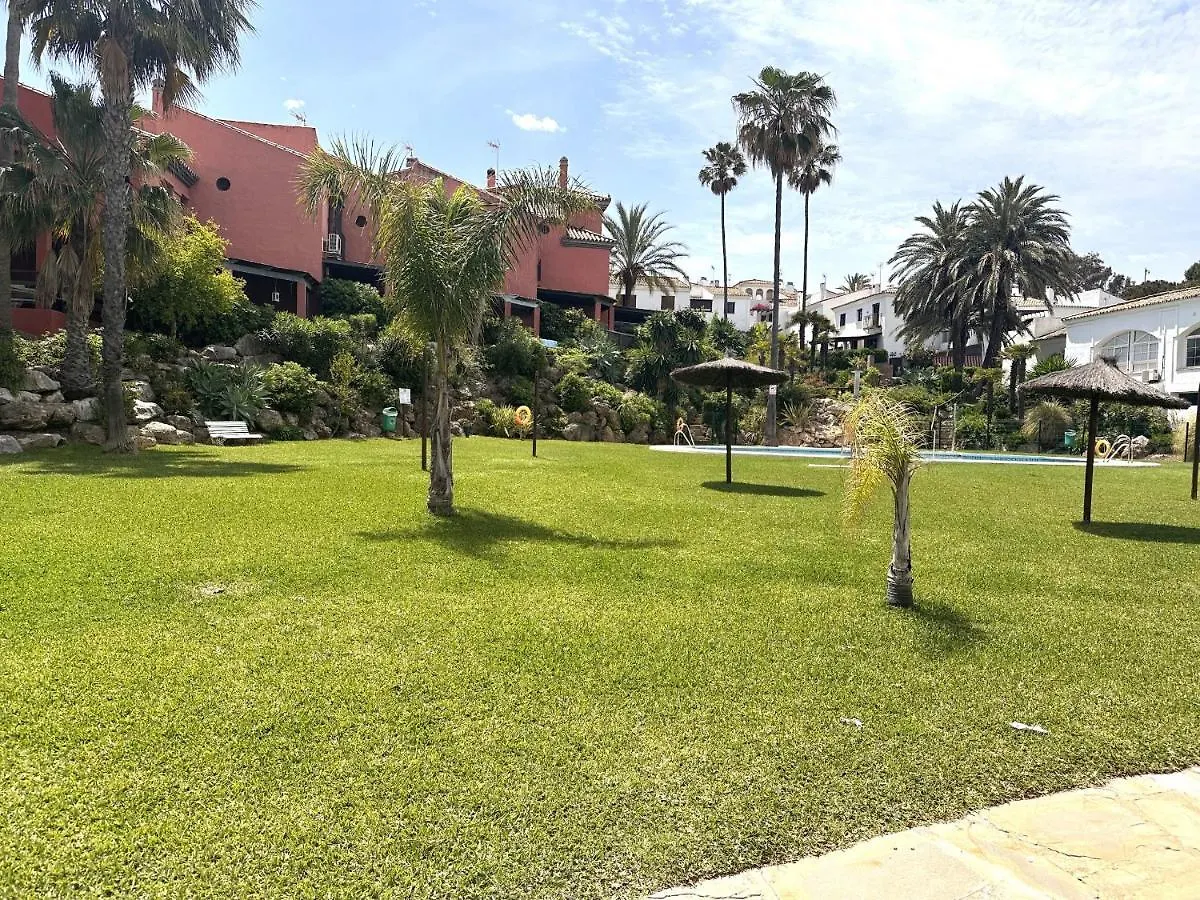 Bahia Azul Villa Estepona 0*,  İspanya